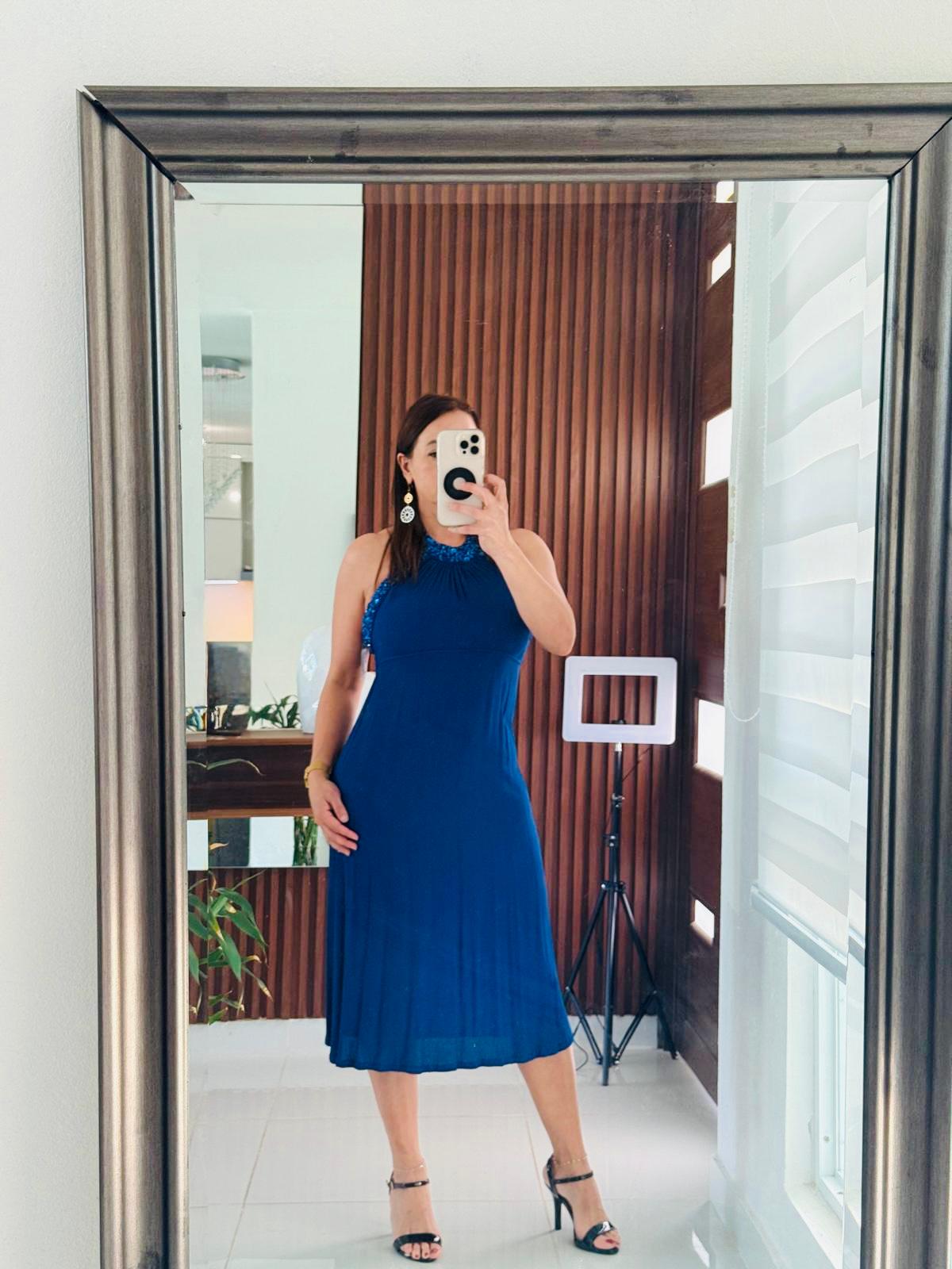 Vestido Azul Royal Midi Halter con Detalle de piedras