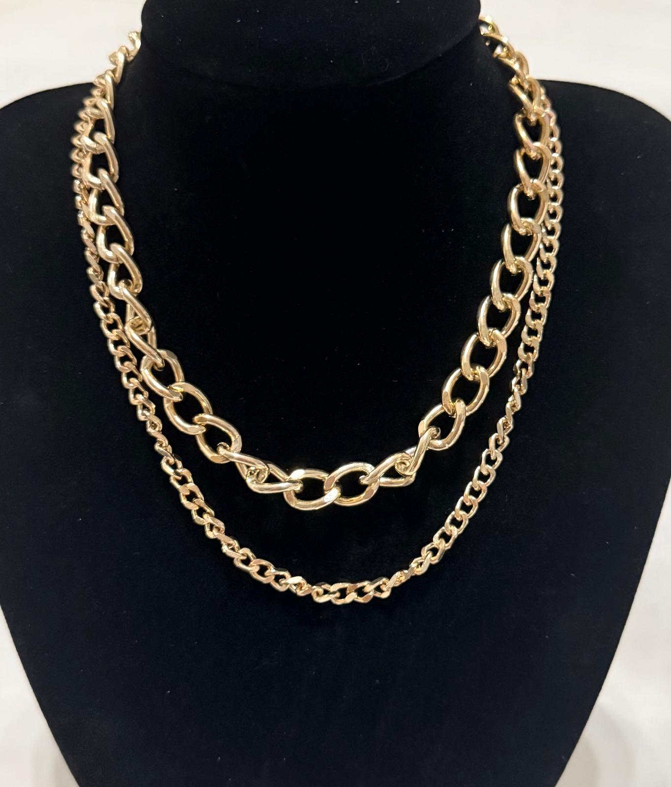 Collar Doble Cadena Dorada