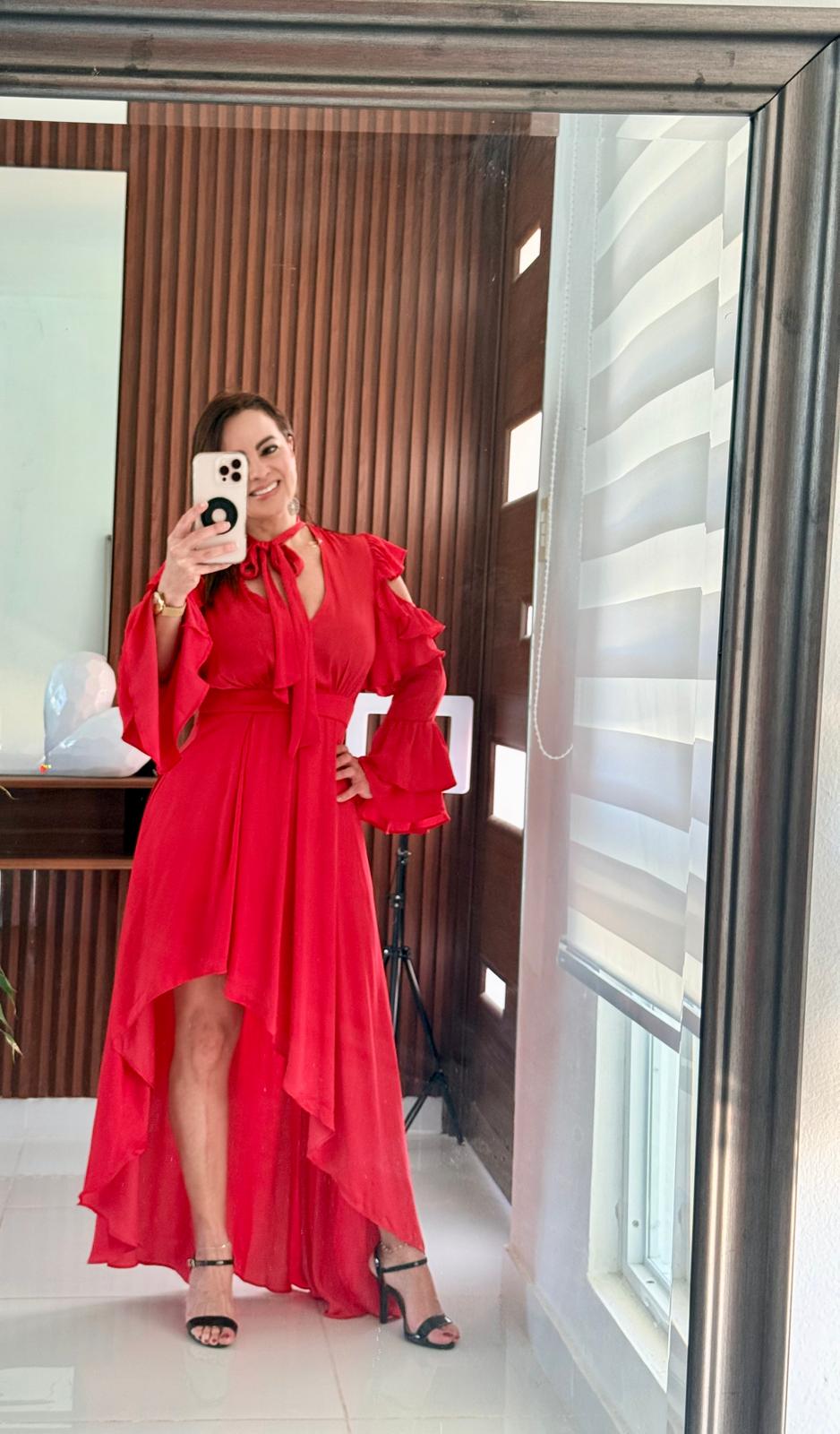 Vestido Rojo Volantes High-Low Manga Larga