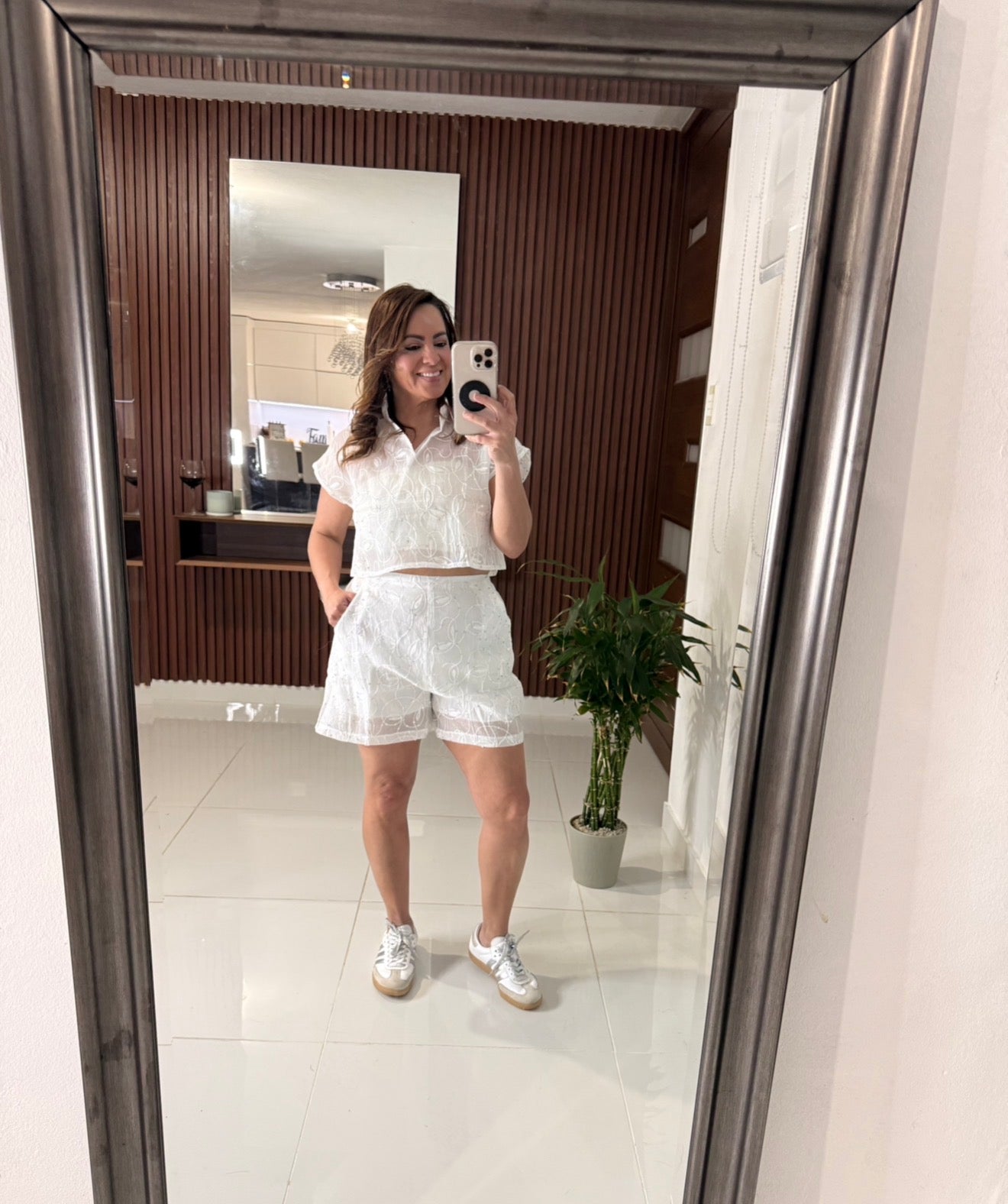 White Textured Set