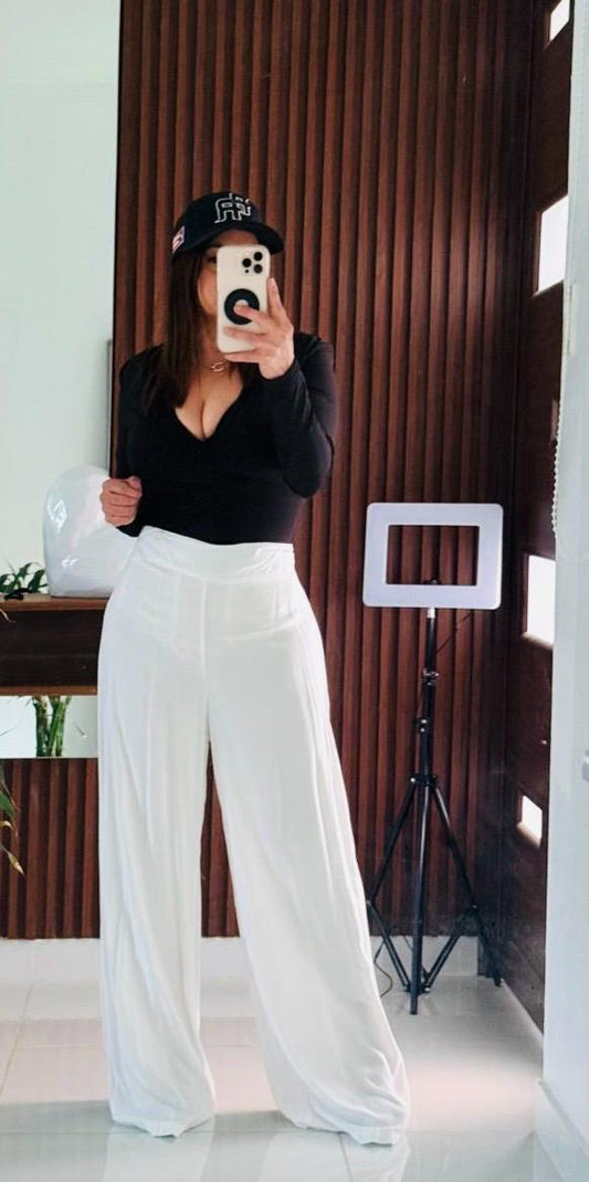 Pantalón Blanco Palazzo Wide Leg Tiro Alto