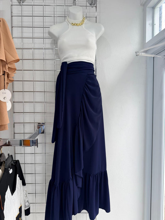 Falda Azul Marino con Volante