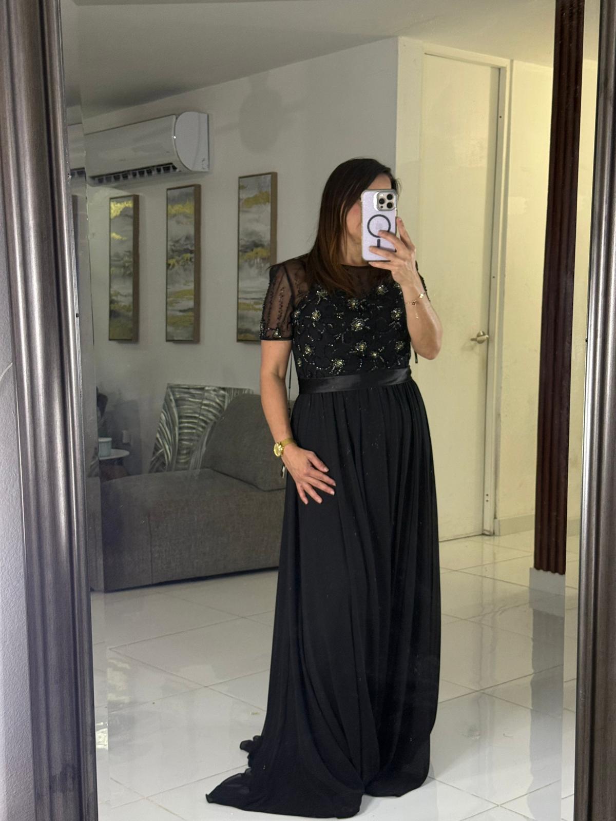 Vestido Largo negro Bordado Floral