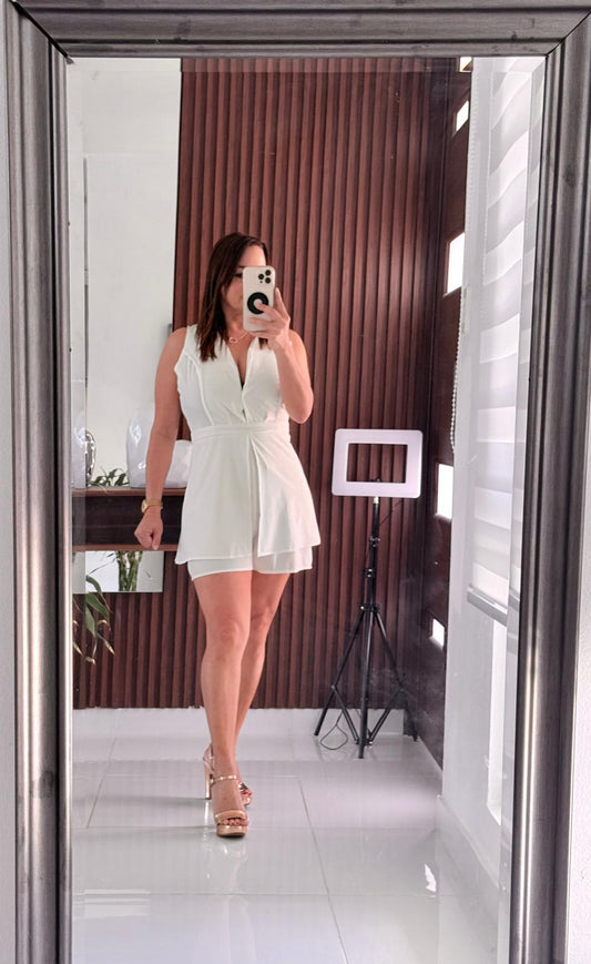 Set Blanco Escote Shorts