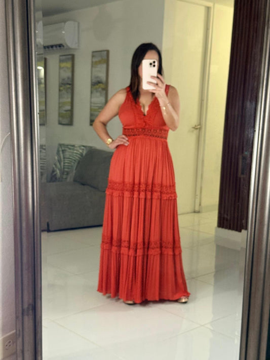 Vestido Largo Naranja con Encaje