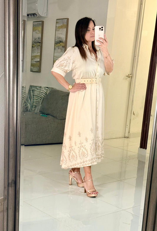 Vestido Beige Bordado Floral