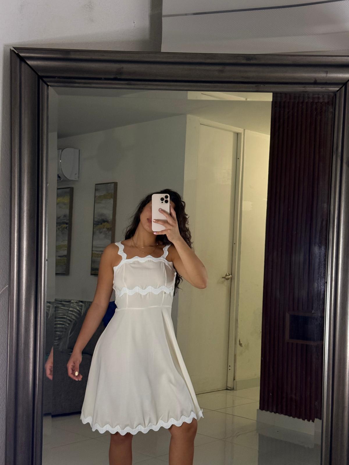 Vestido Crema Casual